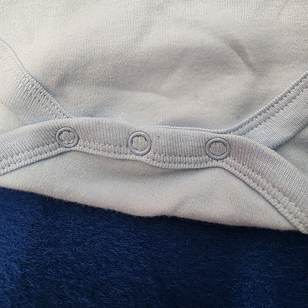 I'm the Little Brother Blue Onesie - Picture 5 of 6